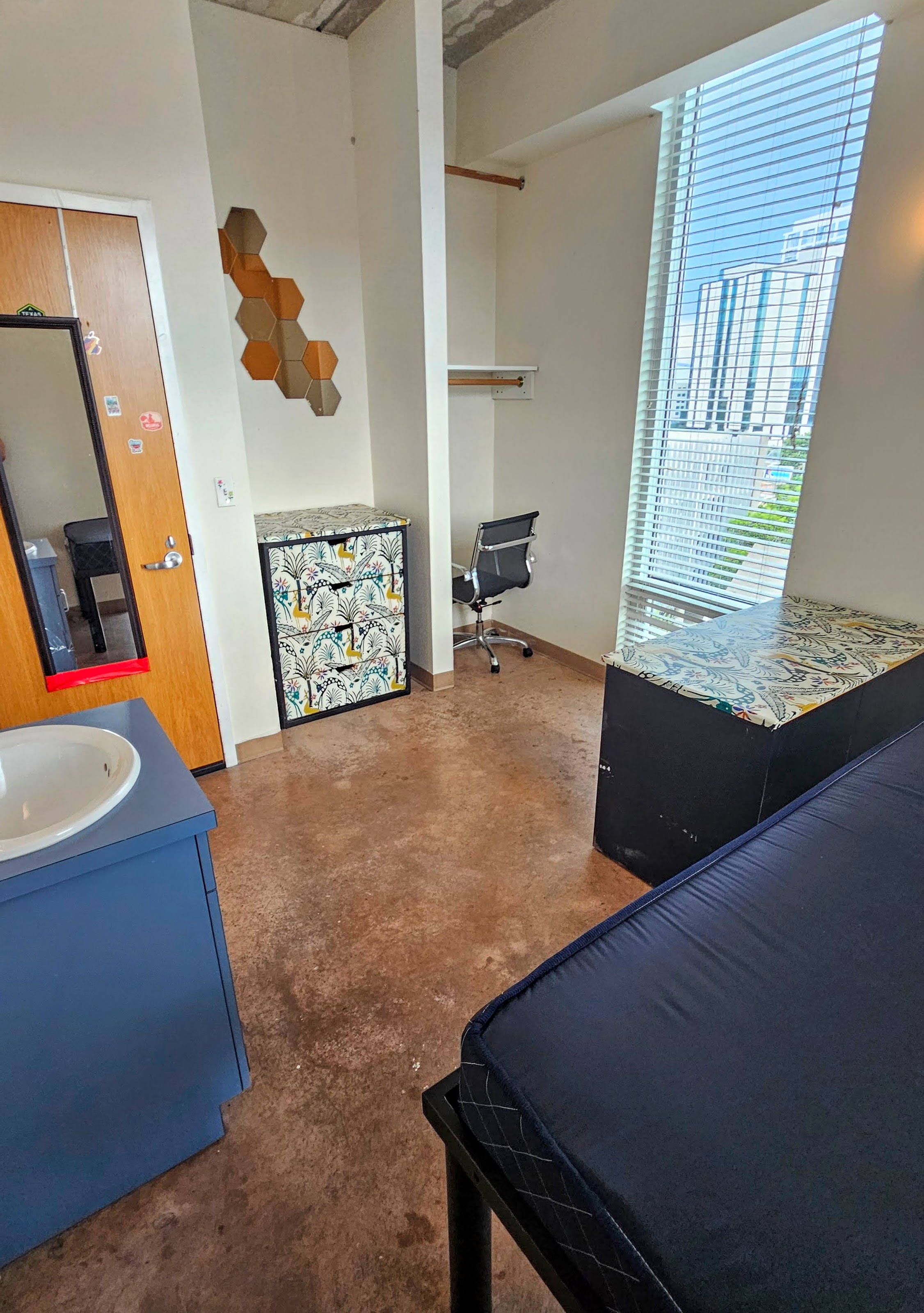 Halstead single room